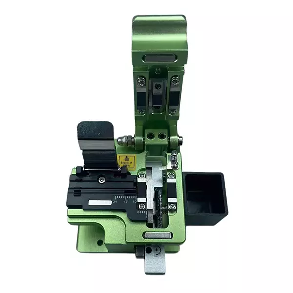 Precision Single Fiber Cleaver with Auto-Rolling Blade FC-05