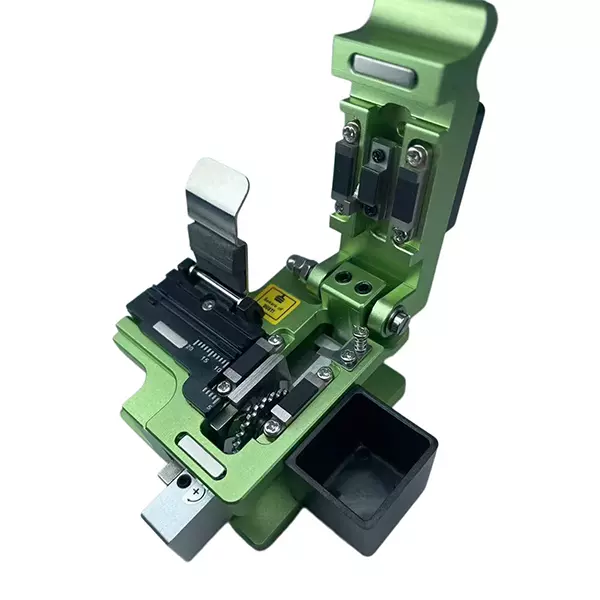 Precision Single Fiber Cleaver with Auto-Rolling Blade FC-05